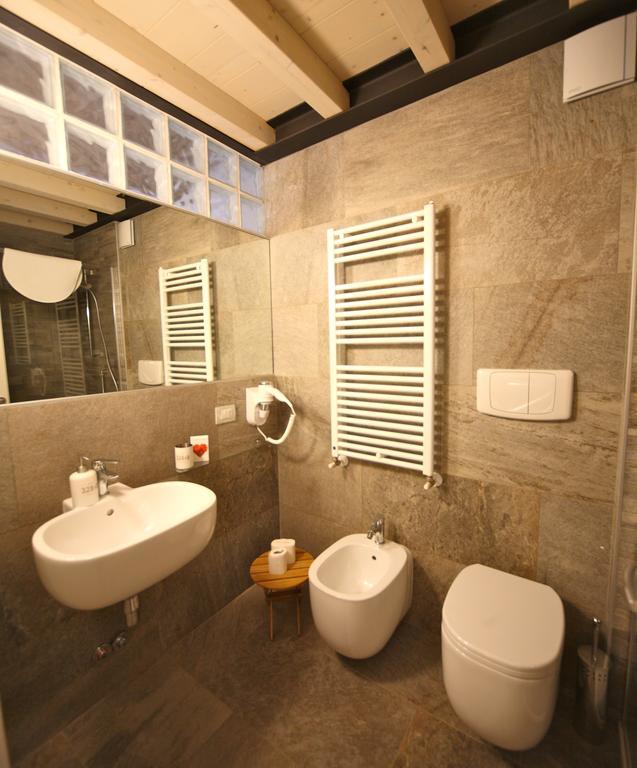 32 Bnb Camerecaffe Pavia Oda fotoğraf